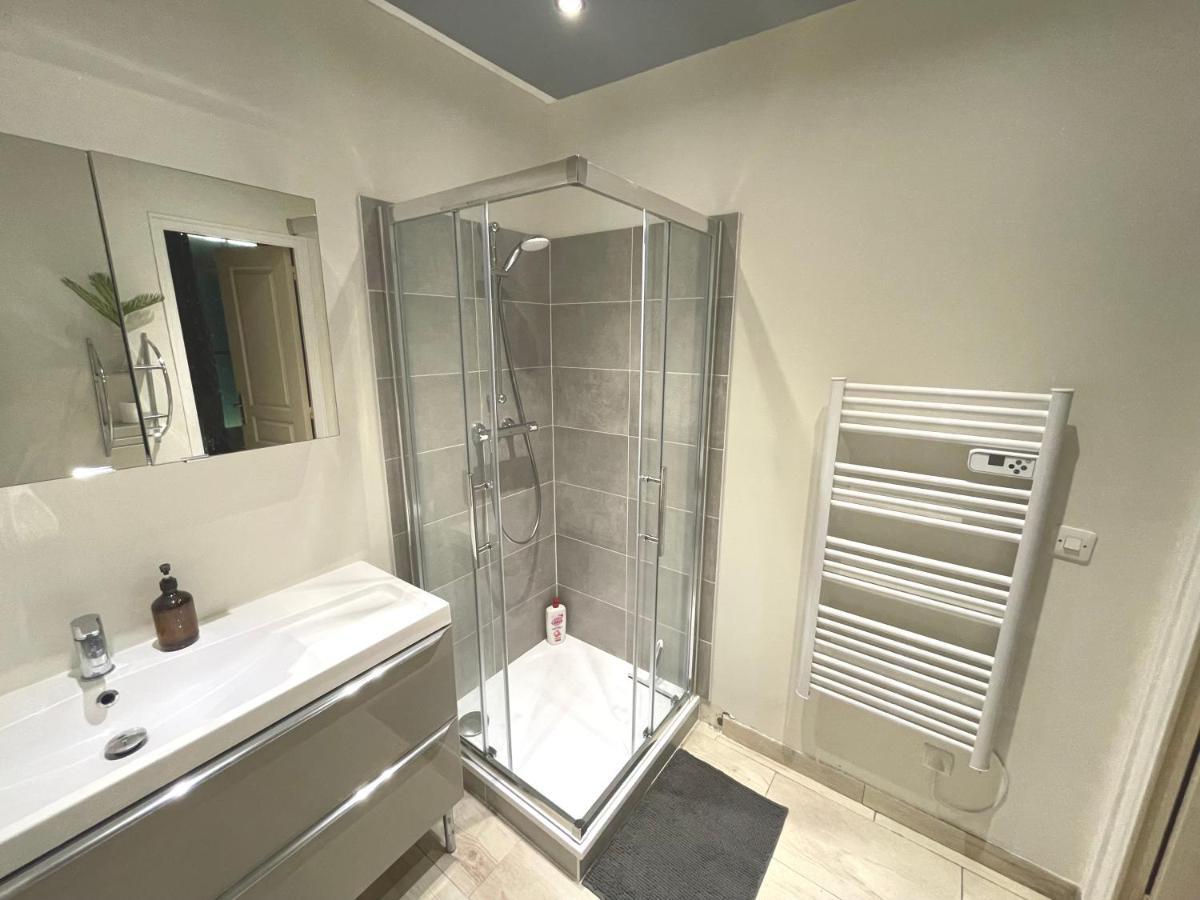 T3-Balcon Plein Sud-Acces Direct Au Bord Du Loing Apartman Moret-sur-Loing Kültér fotó